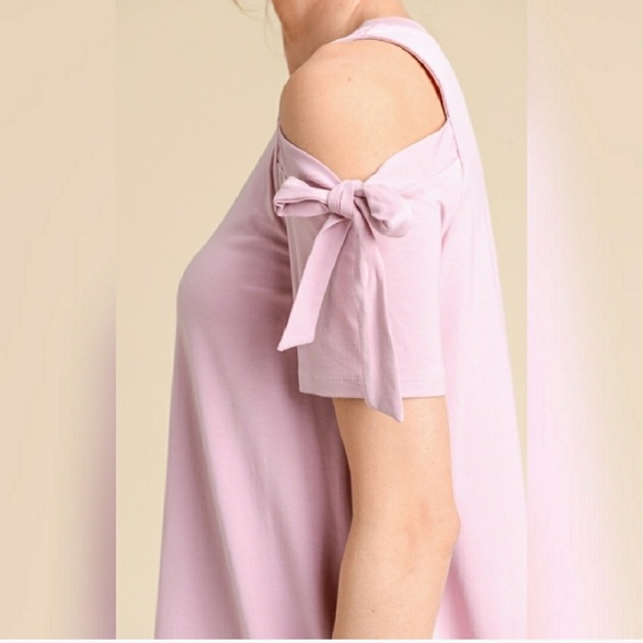 Cold Shoulder Top - Picture 3 of 4